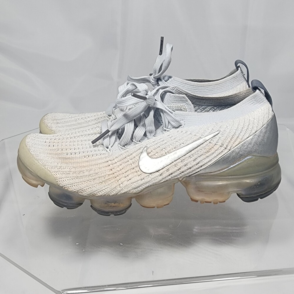 Nike Air VaporMax Flyknit 3 Women 8.5 AJ6910-101 Gray Knit Sneakers